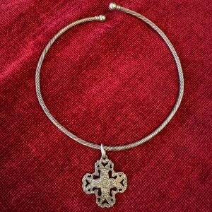 Vintage Premier Designs Cross Collar Necklace